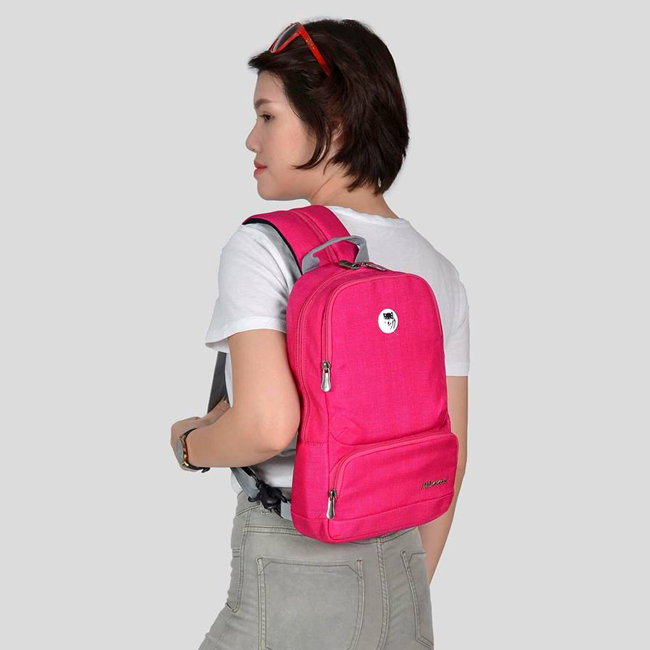 Balo Mikkor The Betty Slingpack - Pink đeo kiểu balo 1 quai cá tính