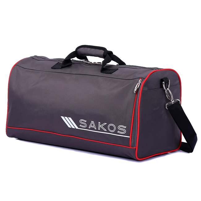 Sakos Cuber (M) - Dark Grey là mẫu túi du lịch, túi thể thảo cỡ trung (size M) của thương hiệu Sakos, một thương hiệu nổi tiếng của Mỹ