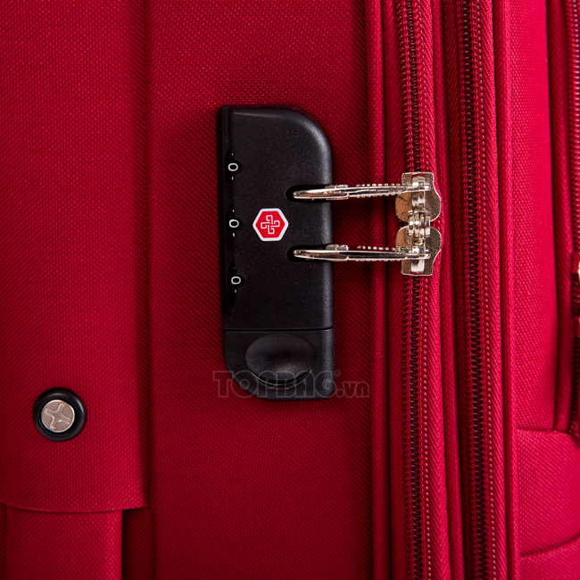 Vali Brothers 1501 có khóa số chống trộm, bảo vệ an toàn cho đồ đạc bên trong vali