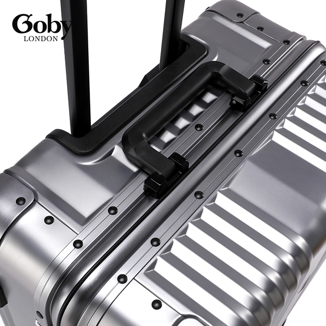 Vali Goby London GB-1810 chất liệu hợp kim nhôm cao cấp, cực kỳ dày dặn, bên bỉ