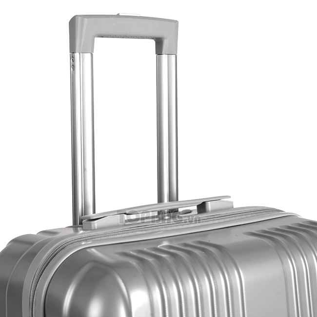Cần kéo hợp kim nhôm sáng bóng của vali kéo Hùng Phát 603 màu xám bạc