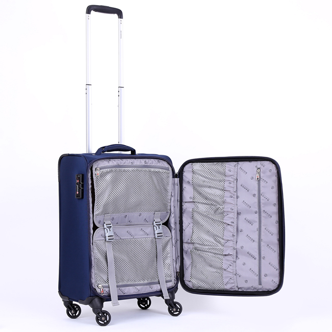 Vali được tích hợp vách giữ hành lý thông minh, giúp hành lý không bị xáo trộn khi di chuyển