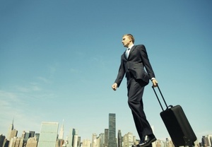 Chia sẻ 6 lưu ý khi chọn vali đi công tác đúng và đủ nhất | TOPBAG.VN